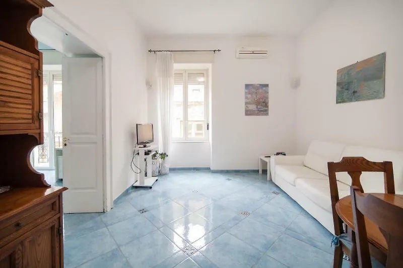 فيلا Casa Oasi Blu نابولي 0*,  إيطاليا